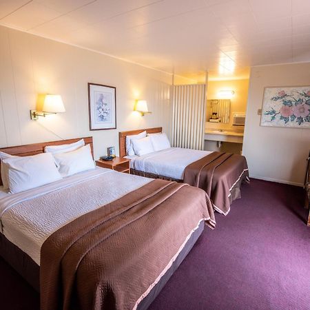 North Winds Motel Маккино Сити Экстерьер фото