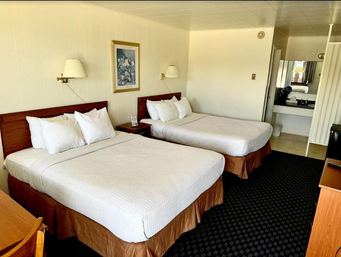 North Winds Motel Маккино Сити Экстерьер фото