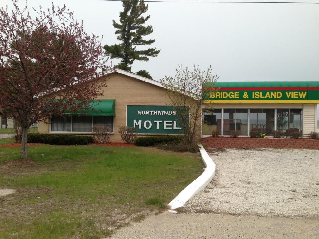North Winds Motel Маккино Сити Экстерьер фото